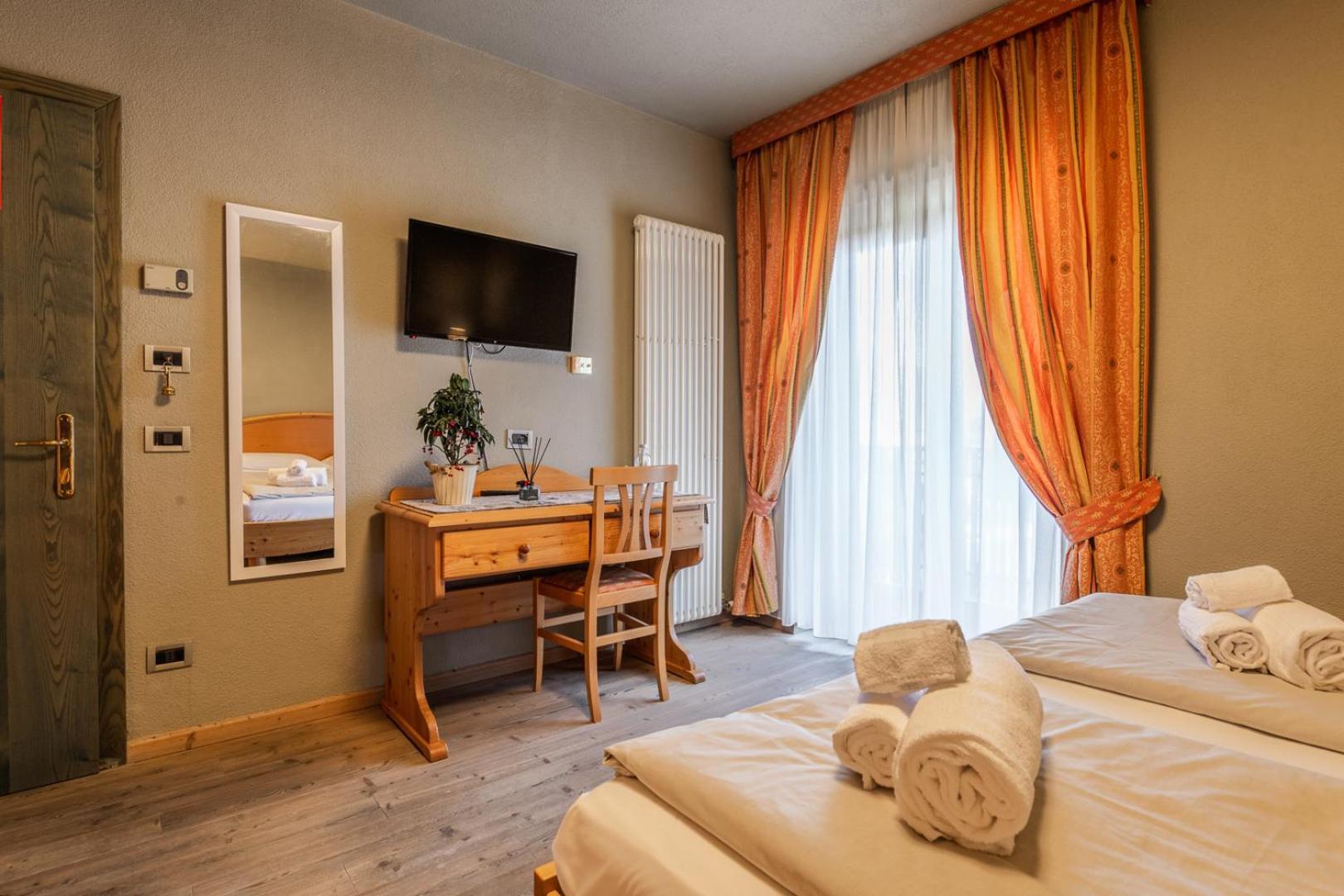 Hotel Diffuso Locanda Elisa Димаро Екстериор снимка
